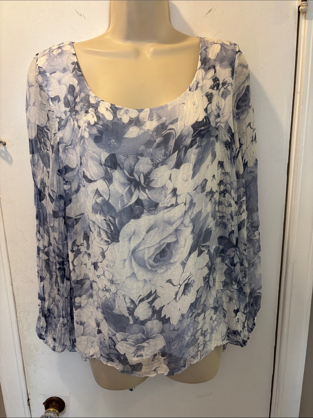 NWT Marina Gigli Small Italy silk Sheer Blouse new 26-217